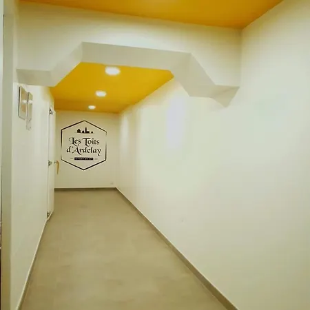 Διαμέρισμα La Smala, Grand Gite Familial De 6 Chambres Avec 6 Salles De Bain Et 6 Wc Proche Du Puydufou Les Herbiers